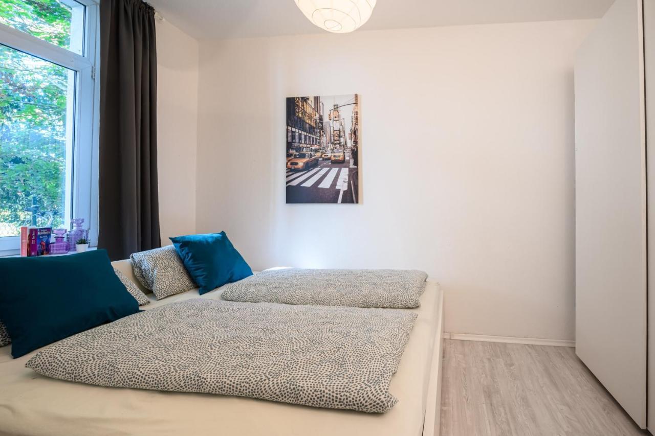Helle Wohnung In Sudenburg Mit Balkon - Wlan, 4 Schlafplaetze Magdeburg Zewnętrze zdjęcie