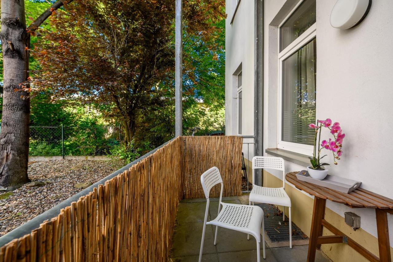 Helle Wohnung In Sudenburg Mit Balkon - Wlan, 4 Schlafplaetze Magdeburg Zewnętrze zdjęcie